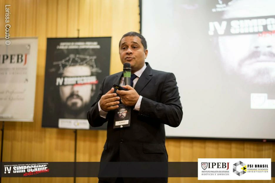 IV SIMPOCRIME
