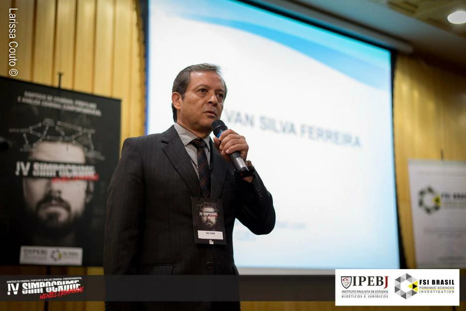 IV SIMPOCRIME