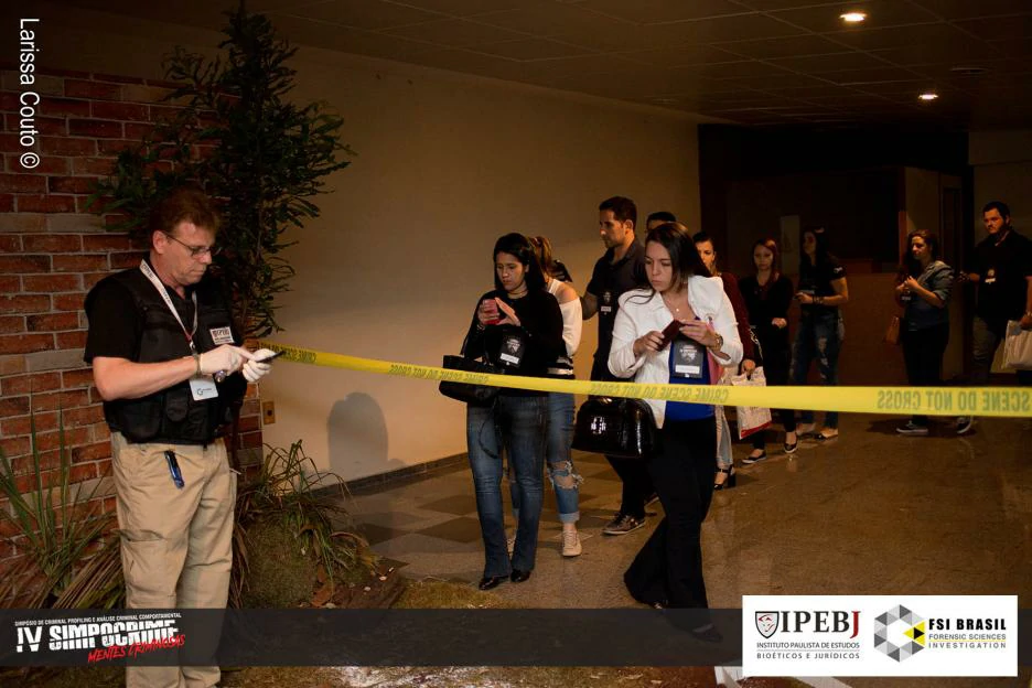 IV SIMPOCRIME