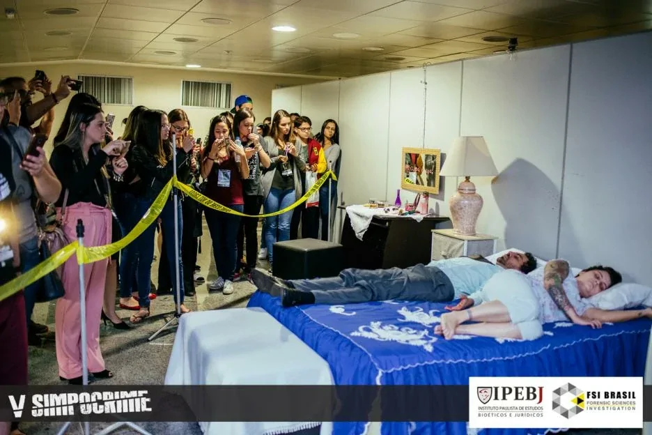 V SIMPOCRIME