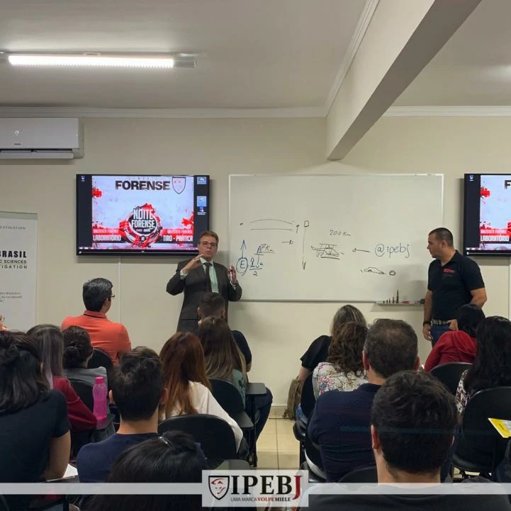 Combate Forense: Balística Forense