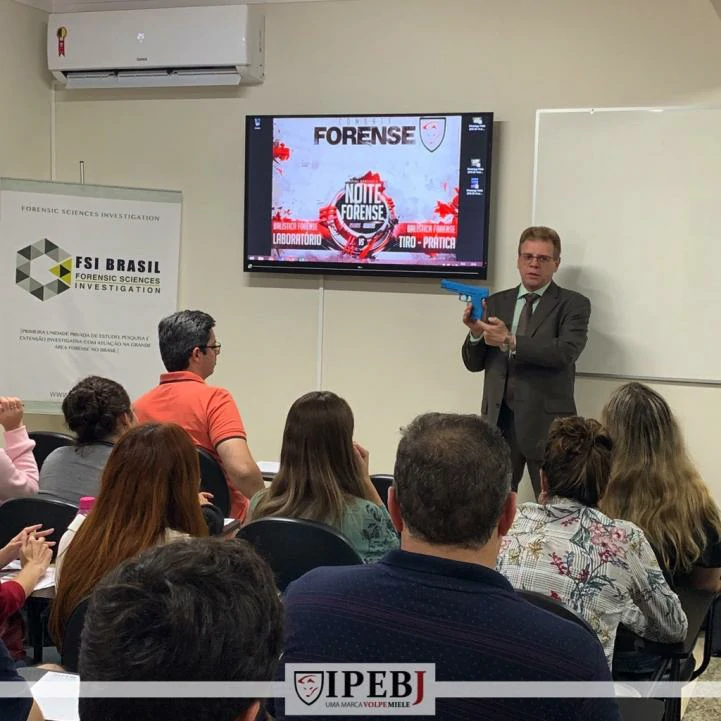 Combate Forense: Balística Forense