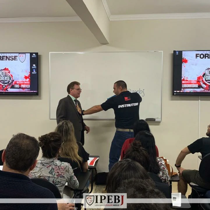 Combate Forense: Balística Forense